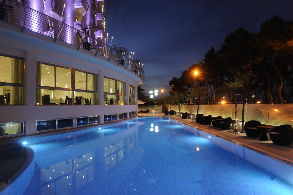 Hotel Lido Alba Adriatica Εξωτερικό φωτογραφία