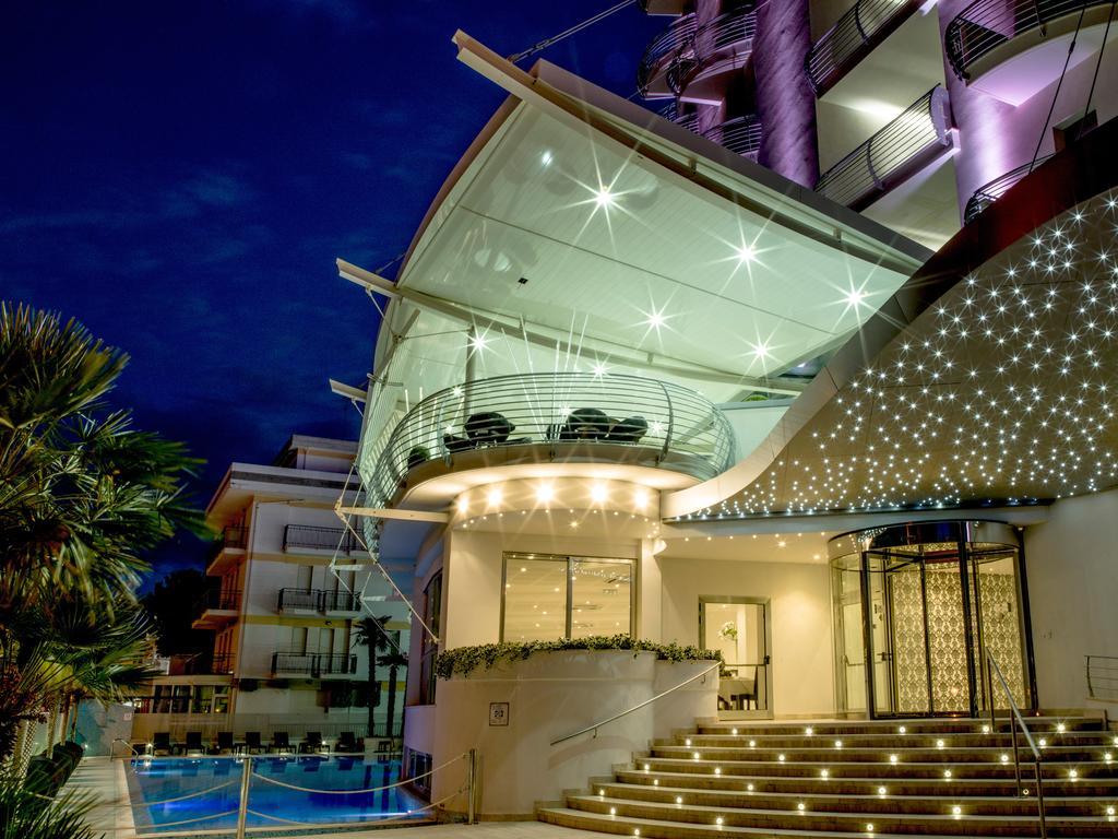 Hotel Lido Alba Adriatica Εξωτερικό φωτογραφία