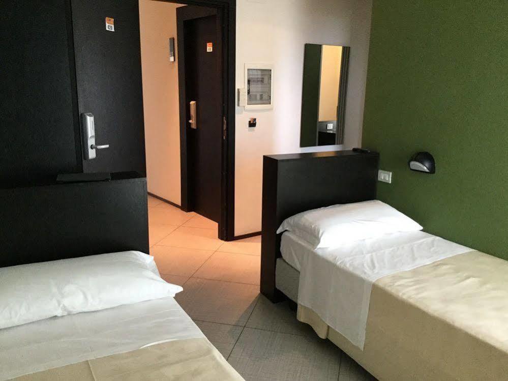 Hotel Lido Alba Adriatica Εξωτερικό φωτογραφία