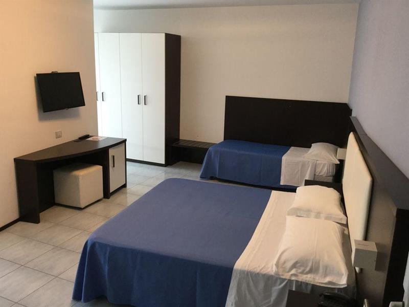 Hotel Lido Alba Adriatica Εξωτερικό φωτογραφία